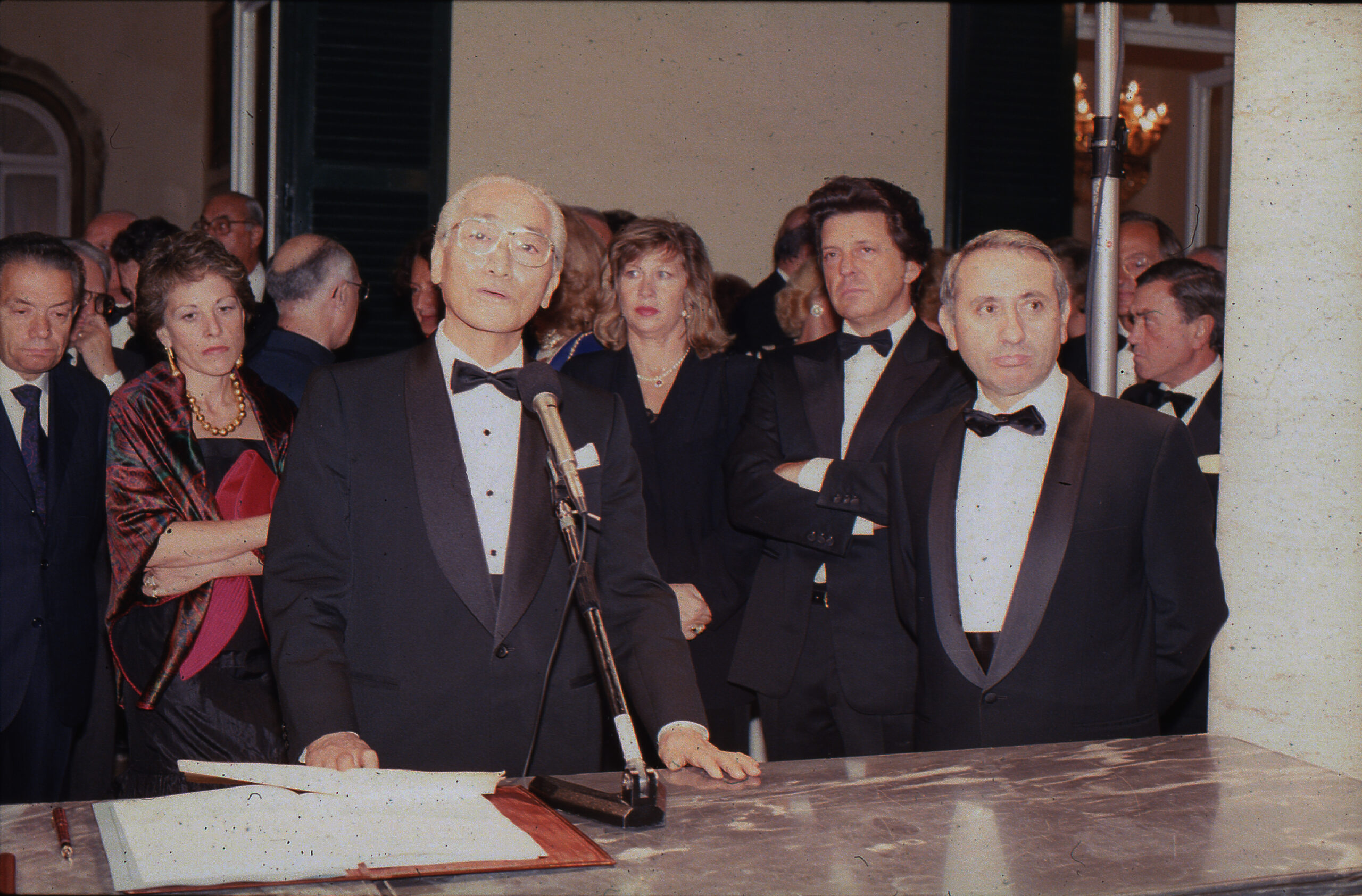 Al momento stai visualizzando Firma 1990